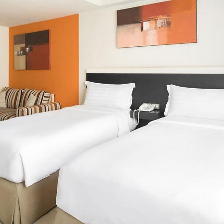 Aston Denpasar Hotel & Convention Extérieur photo