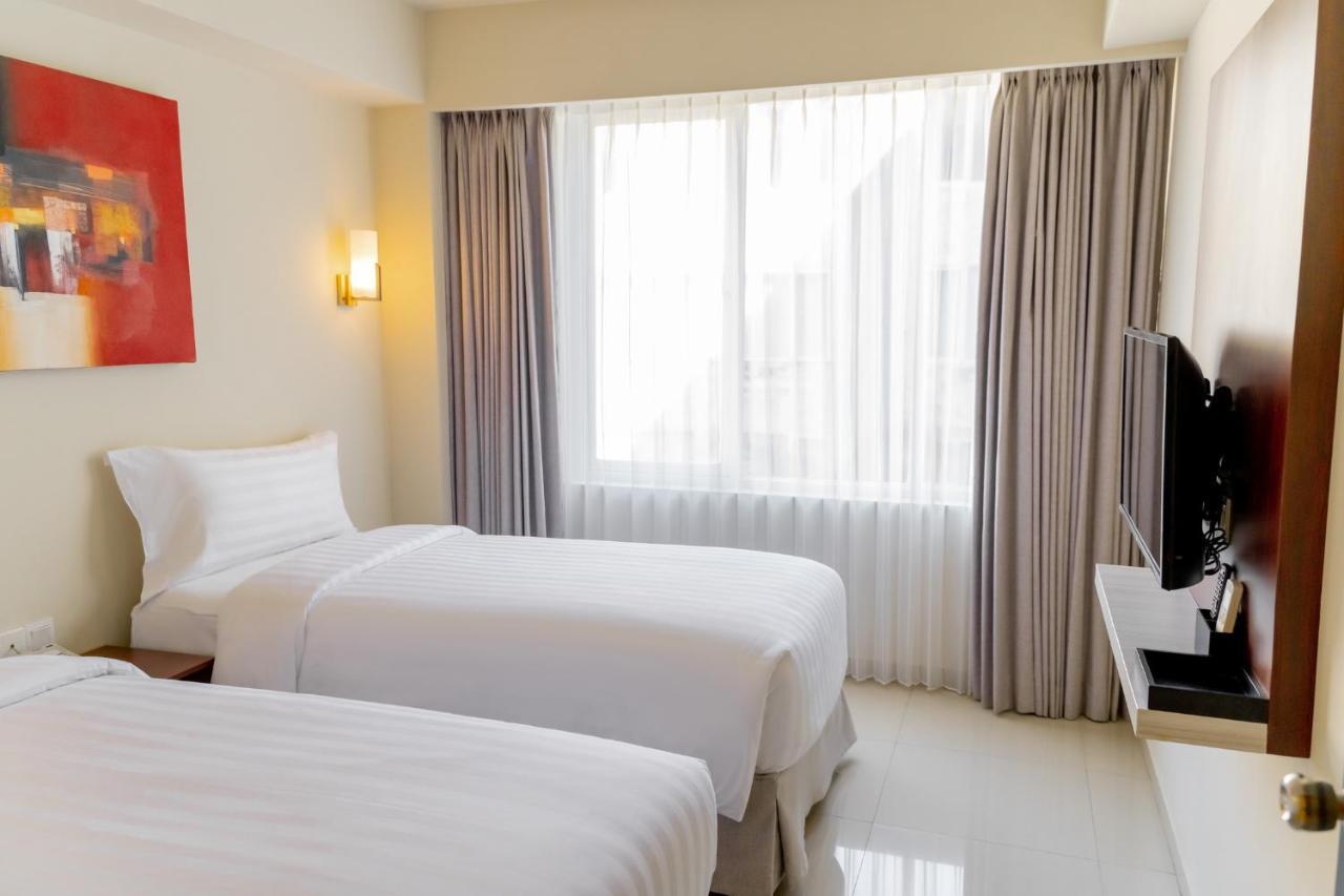 Aston Denpasar Hotel & Convention Extérieur photo