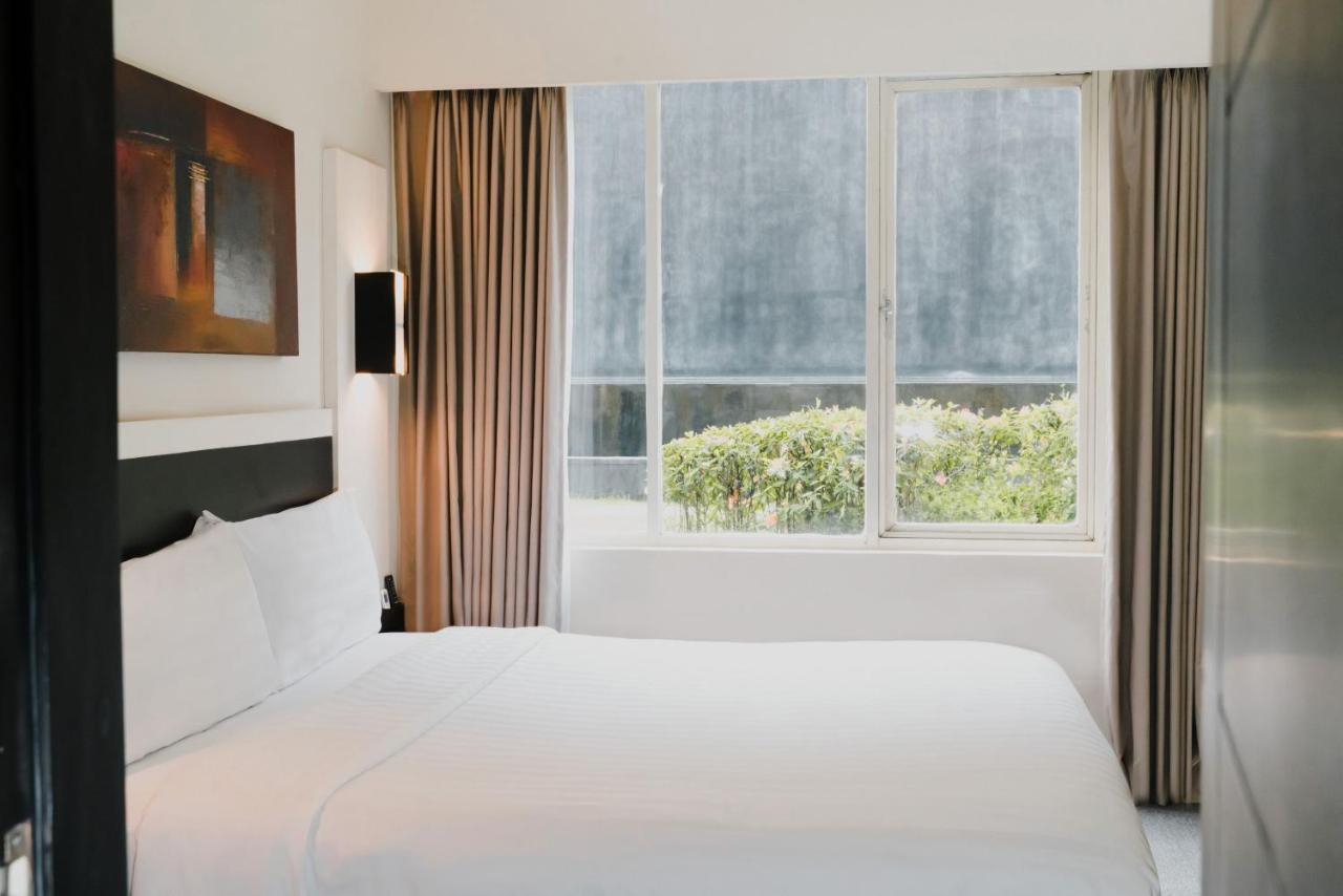 Aston Denpasar Hotel & Convention Extérieur photo