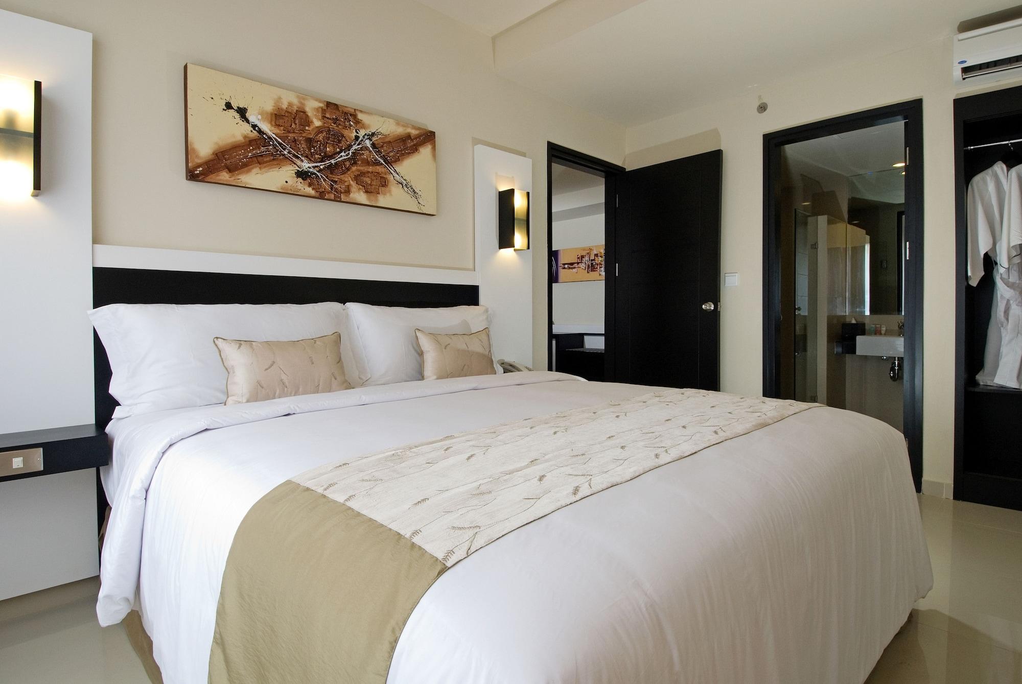 Aston Denpasar Hotel & Convention Extérieur photo