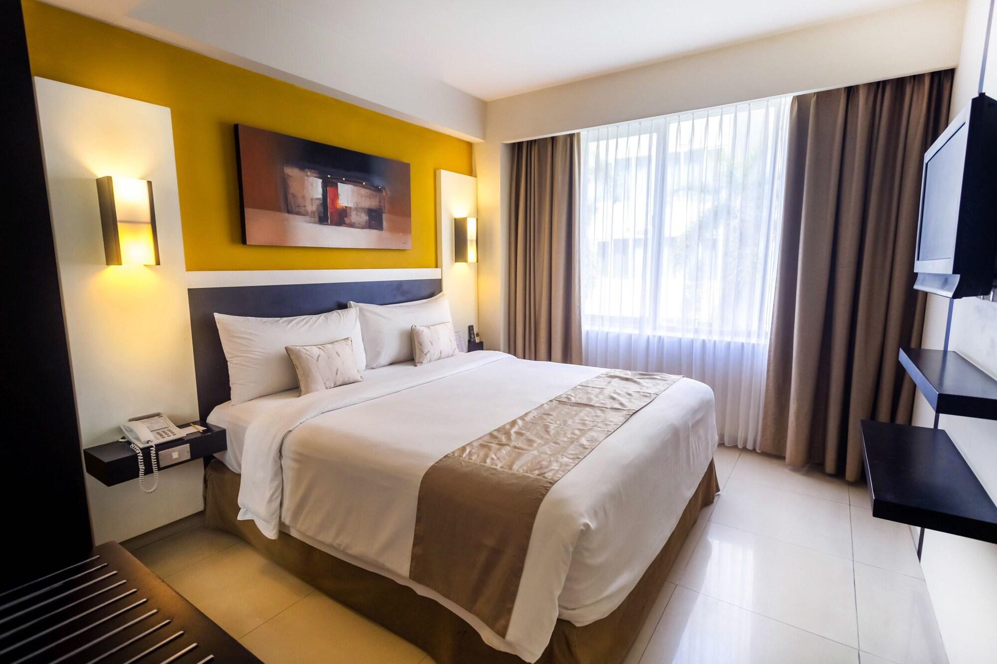 Aston Denpasar Hotel & Convention Extérieur photo