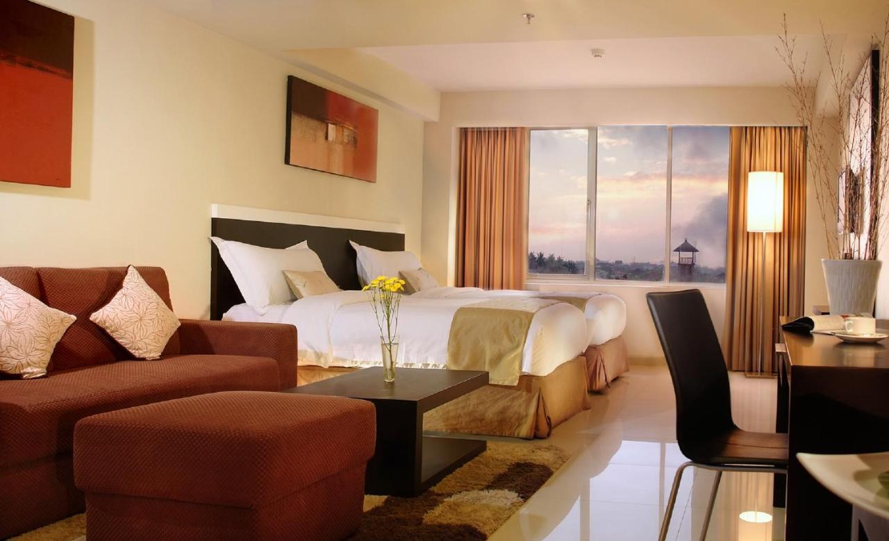 Aston Denpasar Hotel & Convention Extérieur photo