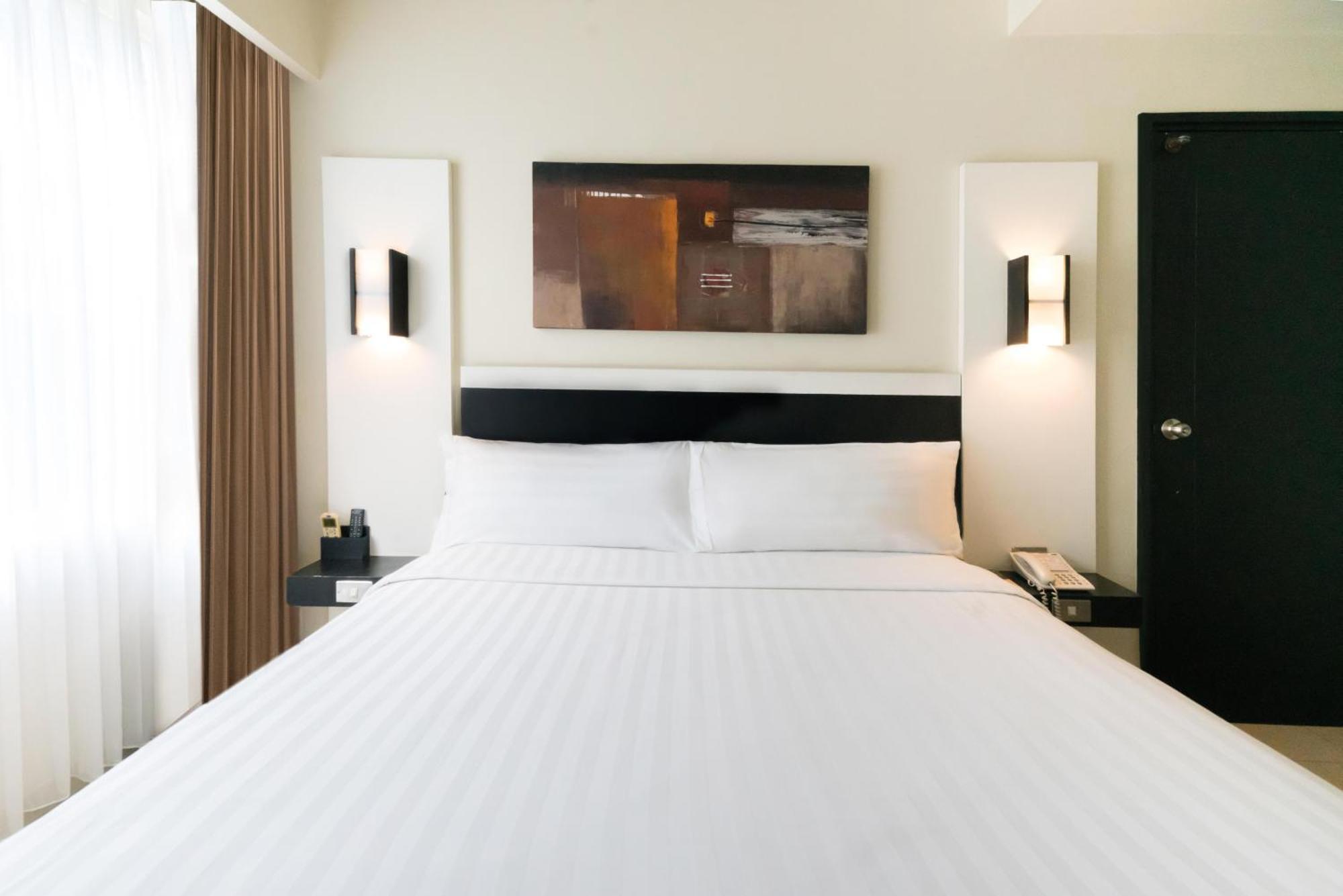 Aston Denpasar Hotel & Convention Extérieur photo